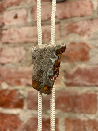 Grey Crazy Lace Agate Bolo Tie