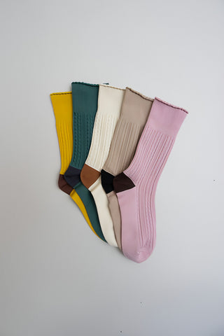 Scalloped Edge Socks