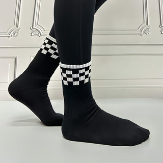 Women's Checkered Crew Socks