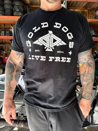 Gold Dogs Live Free Tee