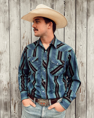 Vintage Men’s Wrangler Western Wear Snap Up Shirt Size Large