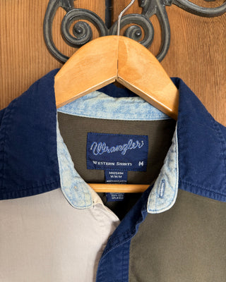 Vintage Men’s Wrangler Western Snap Up - Medium