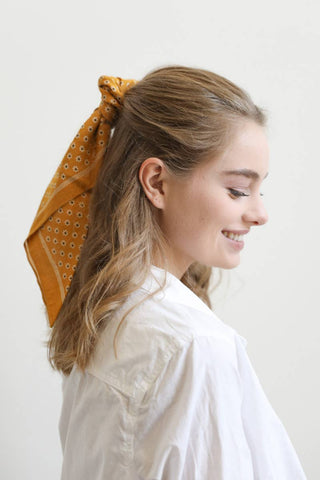 Daisy Bandana
